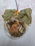 'Gingerbread Green Bow' Bauble