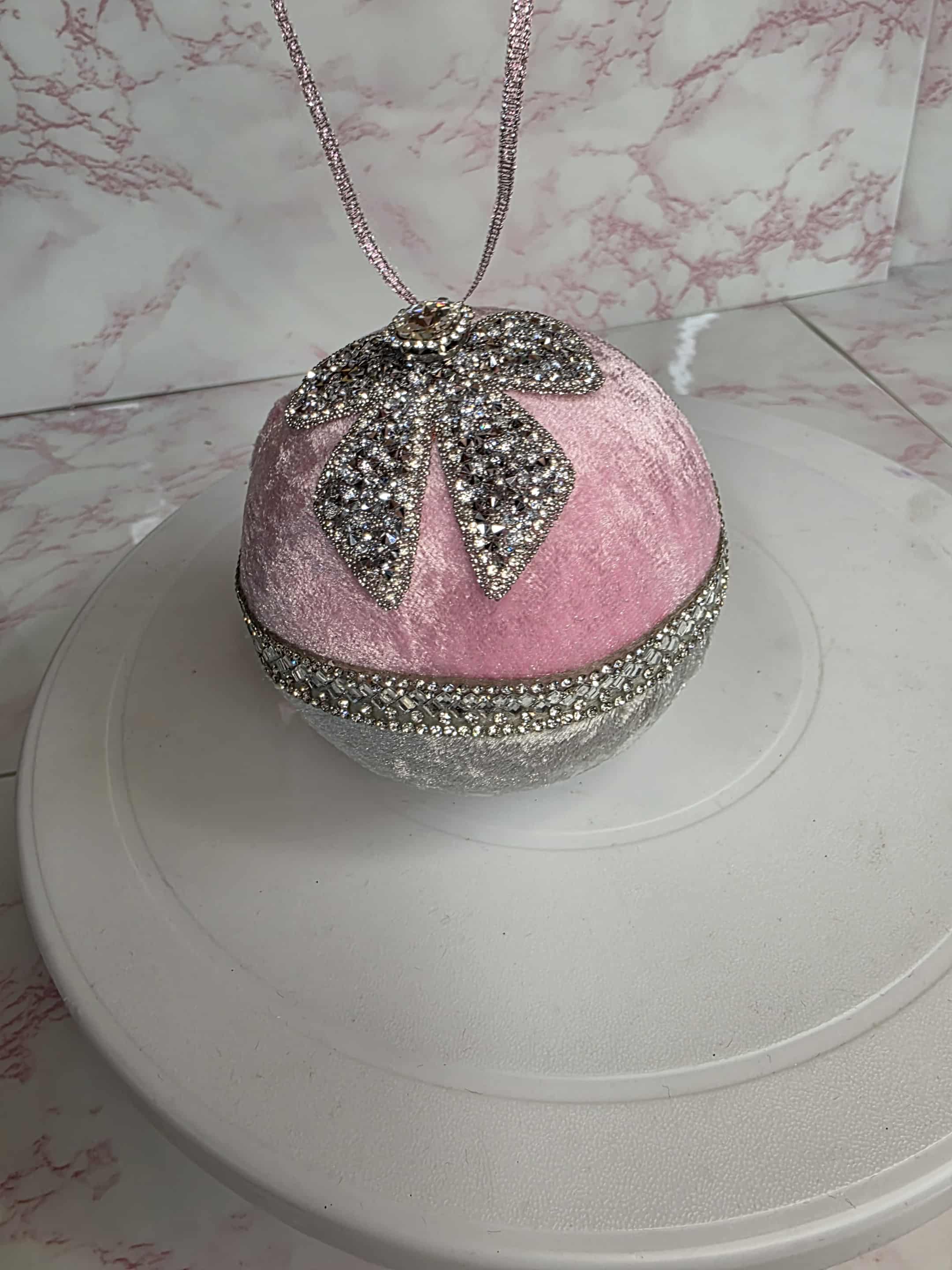Pink/Diamond Velvet Bauble